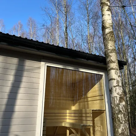 Domek alpejski W Drzewach W Siedlisku Polanka Dobre (Minsk)