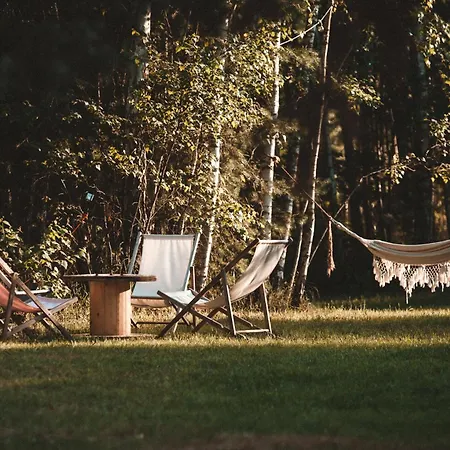 W Drzewach W Siedlisku Polanka Domek alpejski Dobre (Minsk)