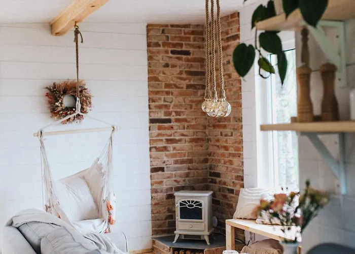 Chalet W Drzewach W Siedlisku Polanka Dobre (Minsk)