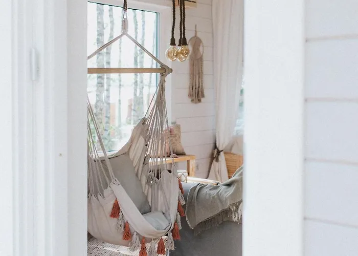 Chalé W Drzewach W Siedlisku Polanka Dobre (Minsk)